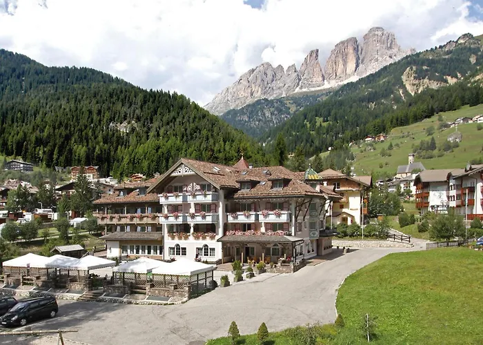 Hotel Diamant Park Campitello di Fassa